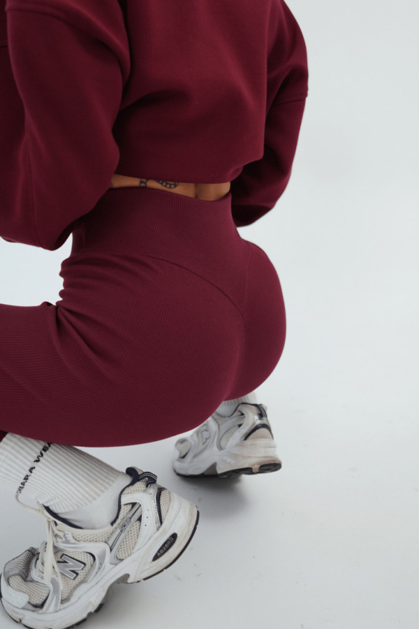 Legginsy push-up w prążek - bordowy 2