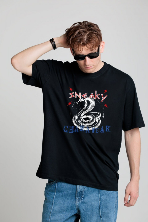 T-shirt bawełniany oversize BOYFRIEND SNEAKY - czarny