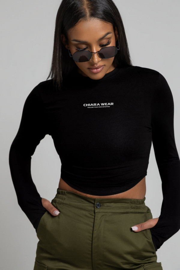 Krótki dopasowany longsleeve VALERIE nadruk CHIARA - czarny